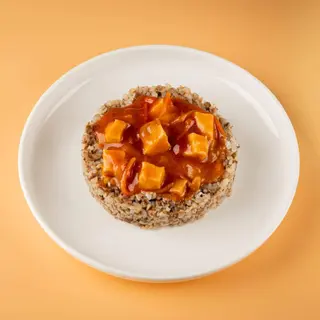 Гречана каша з томатним курячим гуляшем (270г)