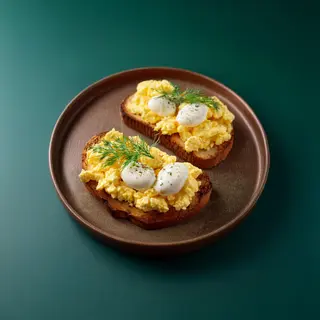 Sporo kuhana kajgana sa mozzarellom
