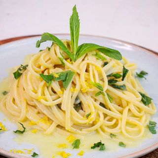 Tonnarelli cacio pepe