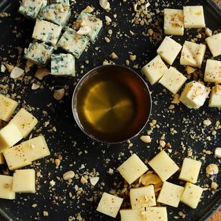 Тарілка сирів 