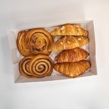 Сладка кутия + 4бр. сок от бъз (300мл)