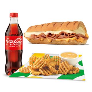 Zestaw Panini 15 cm + duża porcja frytek waflowych + napój