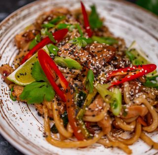 Udon z kurczakiem 450g