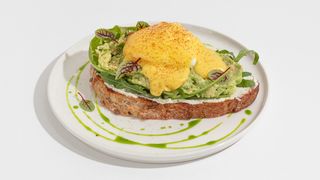 AVOCADO TOAST WITH POACHED EGG