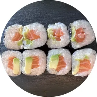 94. Mini Rollo Con Salmón Y Aguacate (8 Uds.)