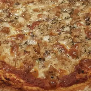 Pizza Con Atún