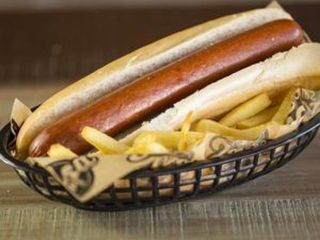 Hot Dog Simple con Patatas