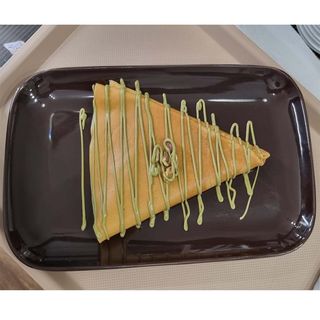 Pistachio Crepe (Pistachio Crepe)