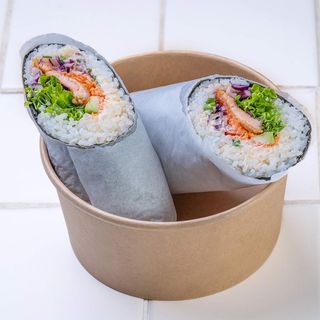 ტაფამწვარი ორაგულის სუში ბურიტო