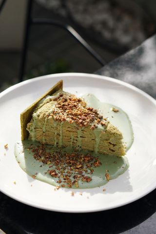 Napoleon cu matcha Hugo