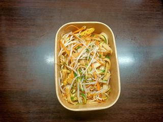 50b. Ramen saltato con verdure