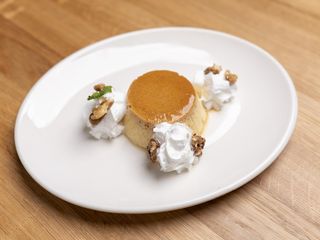 Flan de huevo casero