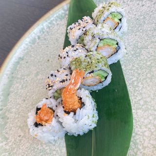 163. Rollo Mezcla Gambas