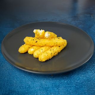 Pohovana mozzarela sticks