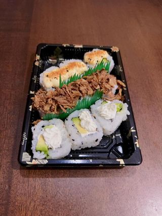 71. Sushi box - 10 pezzi