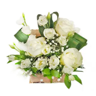 Cutia cu flori elegante 