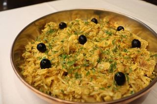 Bacalhau à Braz. Com salada.