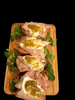 Bruschetta mortadella, stracciatella e pistacchio - 4 pezzi