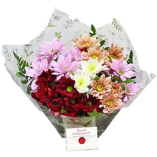 RAMO DE MARGARITAS MAMÁ 3000110