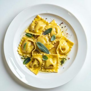 Tortelli piacentini burro e salvia