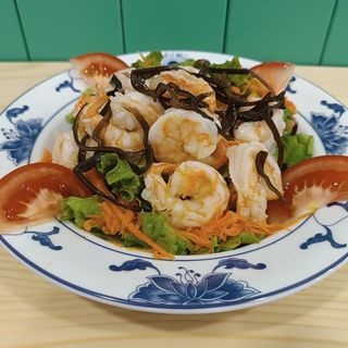 Salada de gambas