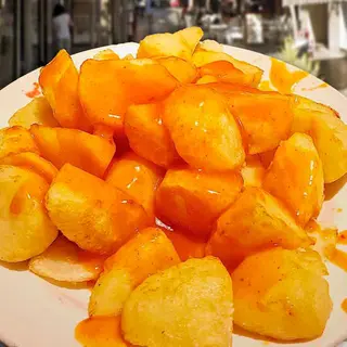 Tapas De Patatas Bravas