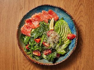 Tbili z łososiem (300 g)