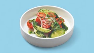 კიტრი პომიდვრის სალათა