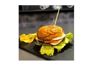 HAMBURGUESA VACA MADURADA