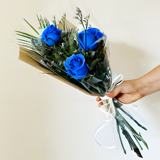 Ramo de 3 Rosas Azules "Incondicional"