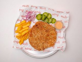 Курячий шніцель.