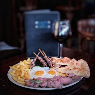 Renato vale zero - per 2 persone