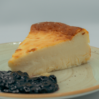 Tarta de queso y lima con toffe salado