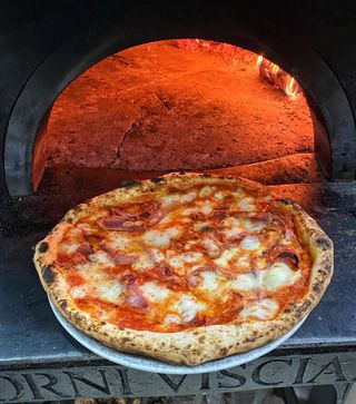 Pizza Diavola (33 Cm.)