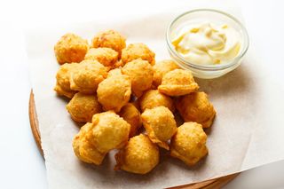 Смажені пельмені з куркою (200/50г)