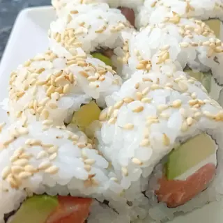 Uramaki De Sake (8 Uds.)