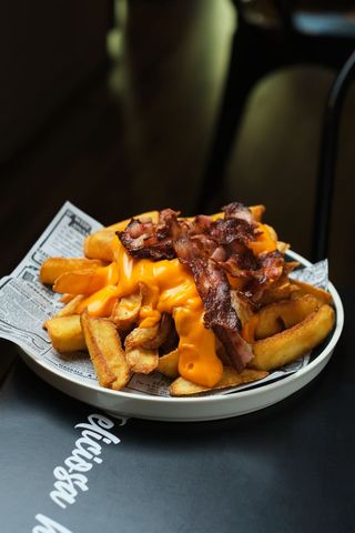 Patatas Queso Bacón