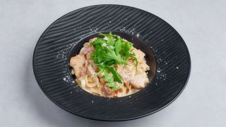 TAGLIATELLE Z KURCZAKIEM