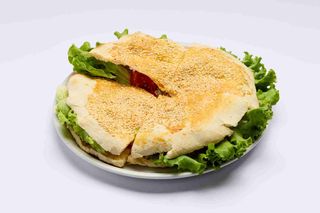 Topli sendvič sa dimljenim lososom 250gr