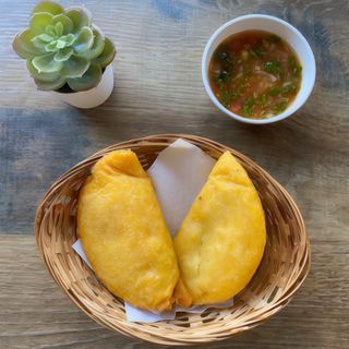 Empanada De Pollo (1 Ud.)