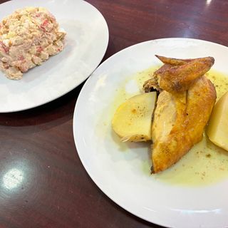 Menú ensaladilla rusa + pollo a l'ast