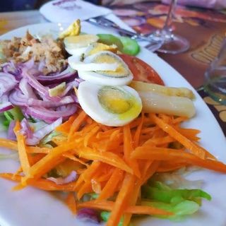Ensalada Capricciosa