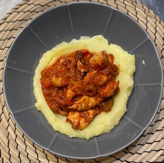 Ostropel de pui cu piure