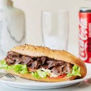 Sandwich + frites + coca+ sweet chocolate