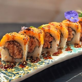 1002. Fuji Rollo. Fuji Roll 8pcs