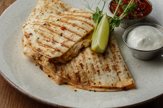 Кесадилья з куркою