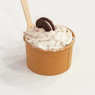 Mousse Oreo (natas, oreo, leite condensada)