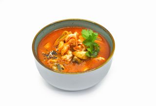 Том ям с креветками