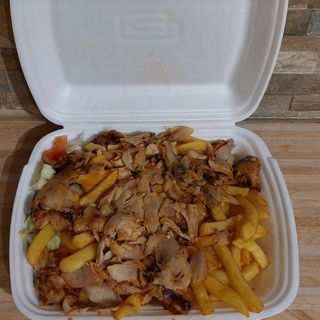 Coctail con patatas y carne