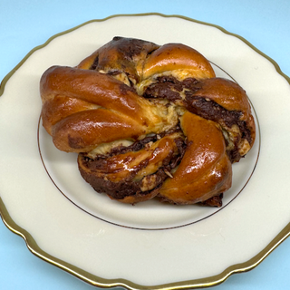 BABKA BUN CHOCOLATE Y AVELLANAS